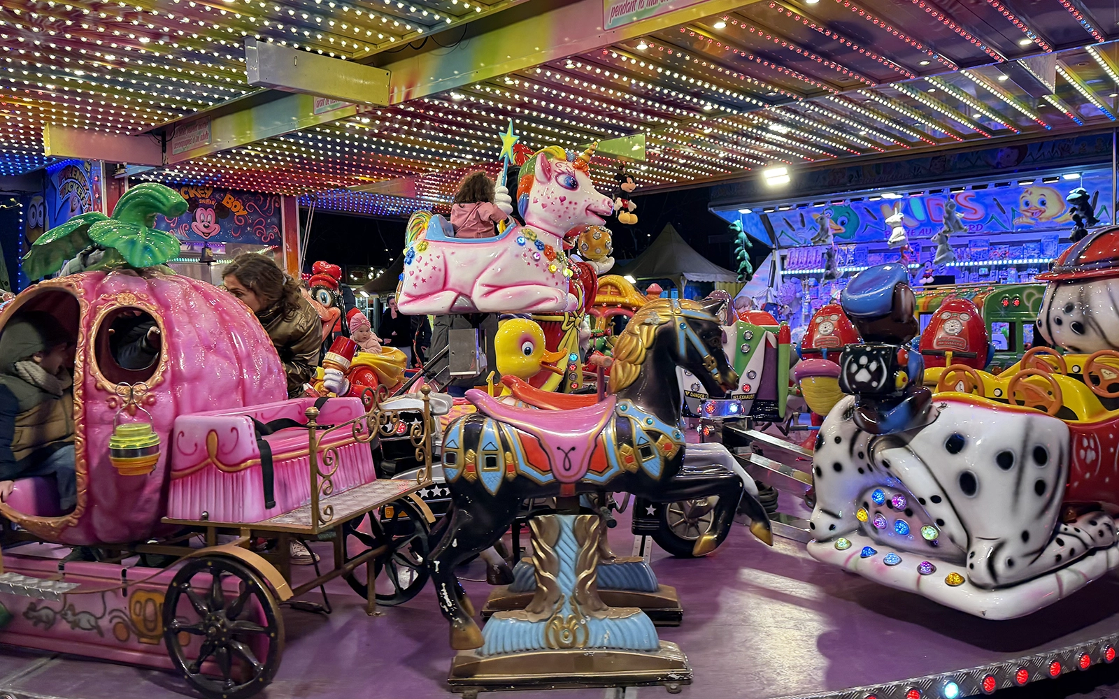 Mickey Boy manège enfants bordeaux