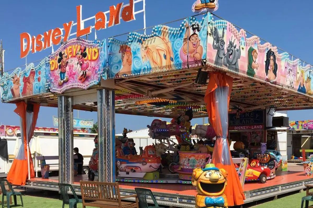Disney Land manège enfants bordeaux