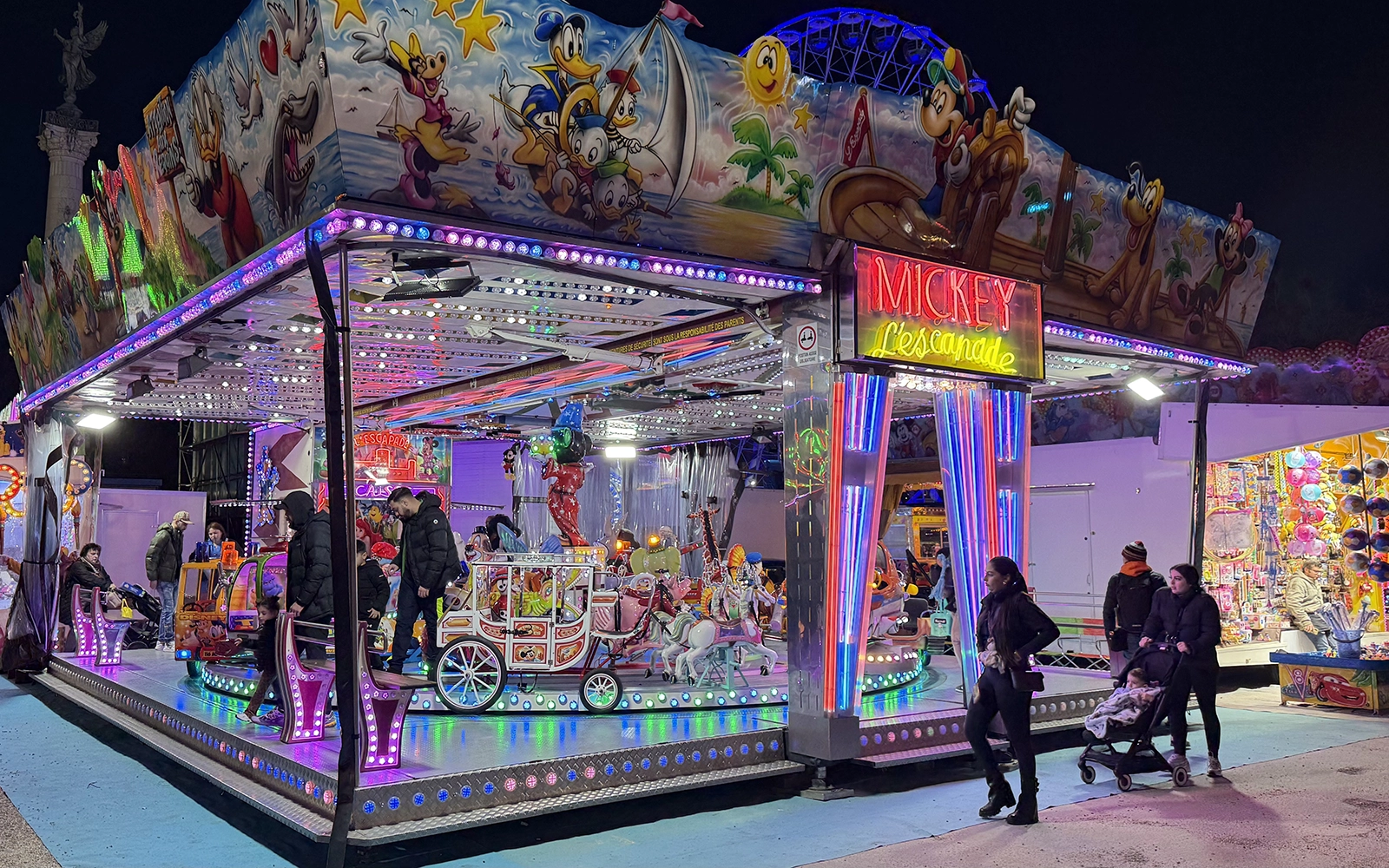 Mickey Escapade manège enfants bordeaux
