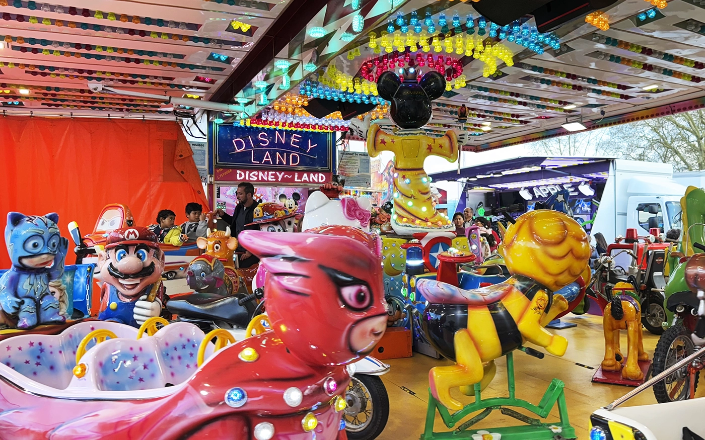 disney land manège enfants bordeaux